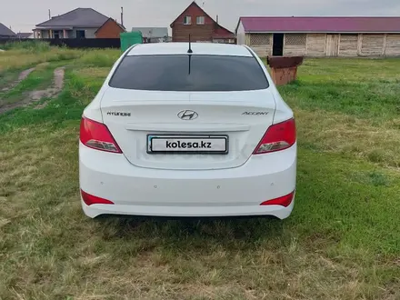 Hyundai Accent 2015 года за 5 900 000 тг. в Петропавловск – фото 2