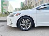 Hyundai Elantra 2016 годаfor7 800 000 тг. в Алматы – фото 5