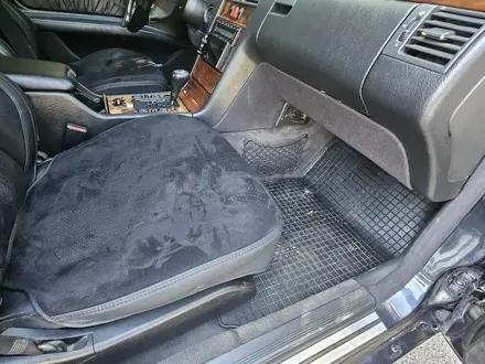 Mercedes-Benz E 280 1999 года за 4 500 000 тг. в Алматы – фото 11