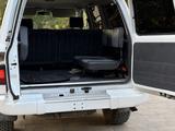 Toyota Land Cruiser 1996 года за 10 000 000 тг. в Караганда – фото 4