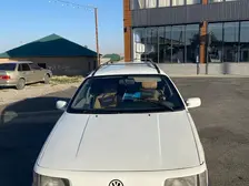 Volkswagen Passat, 1993