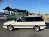 Volkswagen Passat 1993 годаүшін1 500 000 тг. в Шымкент – фото 2