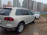 Volkswagen Touareg 2007 годаүшін6 976 575 тг. в Алматы – фото 4