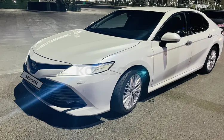 Toyota Camry 2018 годаүшін13 000 000 тг. в Шымкент