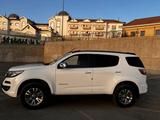 Chevrolet TrailBlazer 2021 года за 13 470 000 тг. в Актау – фото 4