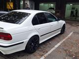 BMW 528 1998 года за 4 000 000 тг. в Астана – фото 3