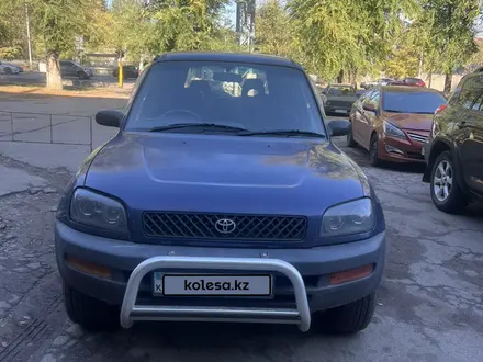 Toyota RAV4 1995 года за 3 000 000 тг. в Алматы – фото 2