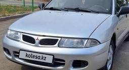 Mitsubishi Carisma 1998 годаүшін1 100 000 тг. в Алматы