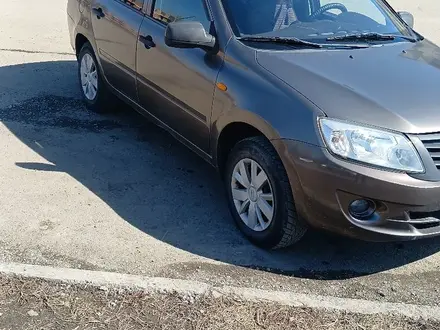 ВАЗ (Lada) Granta 2190 2015 года за 2 500 000 тг. в Усть-Каменогорск