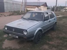 Volkswagen Golf, 1990