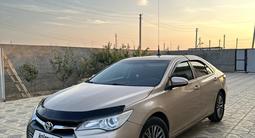 Toyota Camry 2017 годаfor9 500 000 тг. в Атырау – фото 2