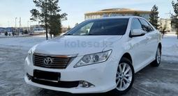 Toyota Camry 2014 года за 11 000 000 тг. в Кульсары – фото 2