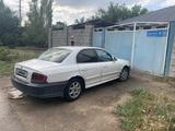 Hyundai Sonata 2002 года за 1 000 000 тг. в Тараз – фото 2