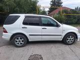 Mercedes-Benz ML 320 1999 годаfor3 750 000 тг. в Алматы