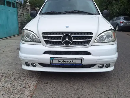 Mercedes-Benz ML 320 1999 года за 3 350 000 тг. в Алматы