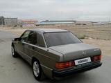 Mercedes-Benz E 200 1989 года за 870 000 тг. в Актау