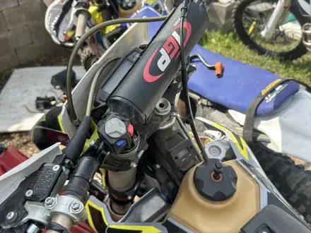 Husqvarna  TE 300 2025 года за 2 500 000 тг. в Алматы – фото 10