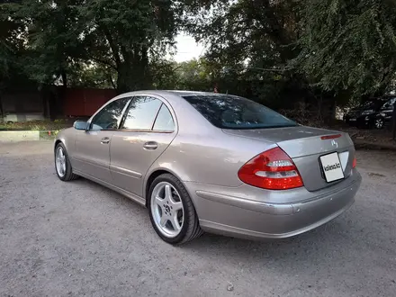 Mercedes-Benz E 320 2005 года за 7 250 000 тг. в Алматы – фото 28