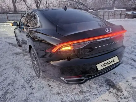 Hyundai Grandeur 2022 года за 12 199 000 тг. в Алматы – фото 8