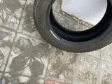 Шины покрышка за 80 000 тг. в Атырау