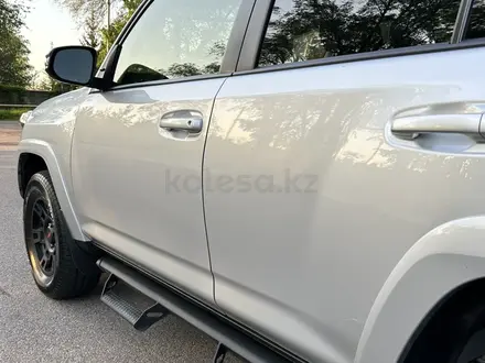 Toyota 4Runner 2018 года за 21 500 000 тг. в Алматы – фото 7