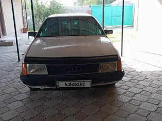 Audi 100
