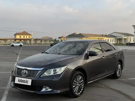 Toyota Camry 2012 года за 9 300 000 тг. в Тараз – фото 2