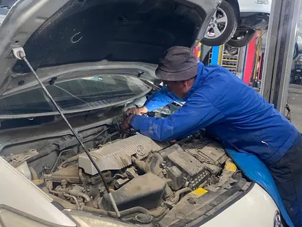 Блок ABS, гидробустер на гибридные автомобили Toyota и Lexus за 350 000 тг. в Алматы – фото 2