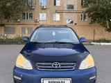 Toyota Avensis Verso 2004 года за 5 180 000 тг. в Актобе – фото 2