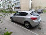 Opel Astra 2010 года за 3 500 000 тг. в Алматы – фото 2