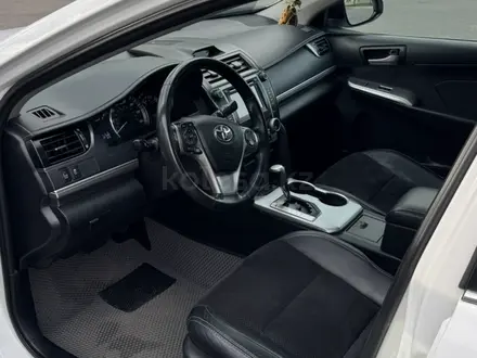Toyota Camry 2014 года за 8 000 000 тг. в Алматы – фото 9