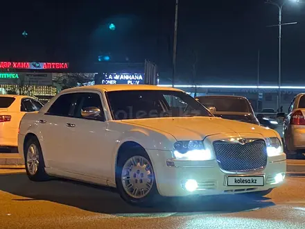 Chrysler 300C 2008 года за 6 500 000 тг. в Алматы