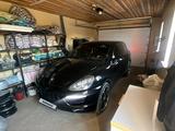 Porsche Cayenne 2011 года за 13 000 000 тг. в Актобе – фото 3