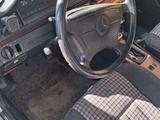 Mercedes-Benz E 220 1992 года за 1 200 000 тг. в Есик