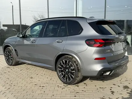 BMW X5 XDrive 40i 2025 года за 72 248 000 тг. в Актобе – фото 4