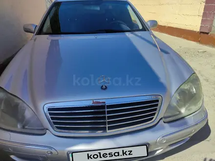 Mercedes-Benz S 320 1999 года за 5 000 000 тг. в Шымкент – фото 8