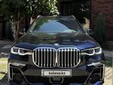BMW X7 2021 года за 45 000 000 тг. в Алматы – фото 3