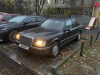 Mercedes-Benz E 220 1989 годаүшін1 333 333 тг. в Алматы