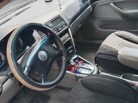 Volkswagen Jetta 2004 года за 2 000 000 тг. в Алматы – фото 3