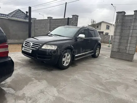 Volkswagen Touareg 2005 года за 4 700 000 тг. в Кызылорда