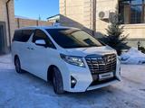 Toyota Alphard 2016 года за 30 200 000 тг. в Астана – фото 2