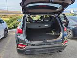 Hyundai Santa Fe 2019 годаүшін8 600 000 тг. в Уральск – фото 4