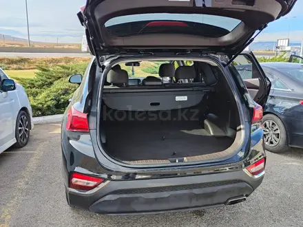 Hyundai Santa Fe 2019 года за 8 600 000 тг. в Уральск – фото 4