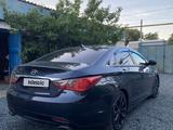 Hyundai Sonata 2013 годаүшін5 500 000 тг. в Актобе – фото 3