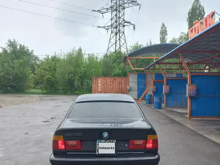 BMW 520 1991 года за 1 800 000 тг. в Тараз – фото 6
