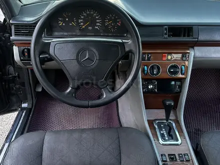 Mercedes-Benz E 220 1994 года за 1 050 000 тг. в Талдыкорган – фото 14