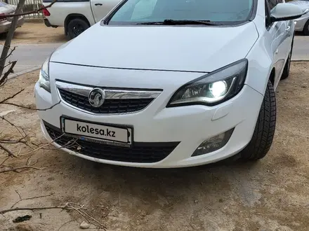 Opel Astra 2011 года за 4 000 000 тг. в Актау – фото 10