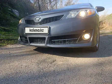 Toyota Camry 2014 года за 8 990 000 тг. в Алматы – фото 21