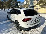 Volkswagen Tiguan 2021 года за 14 300 000 тг. в Костанай – фото 3