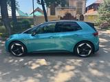 Volkswagen ID.3 2022 года за 9 300 000 тг. в Алматы – фото 3